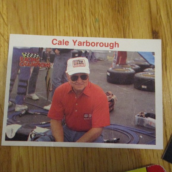 Nascar Collectibles - Dale Earnhardt Jr. and Cale Yarborough - Picture 4 of 7